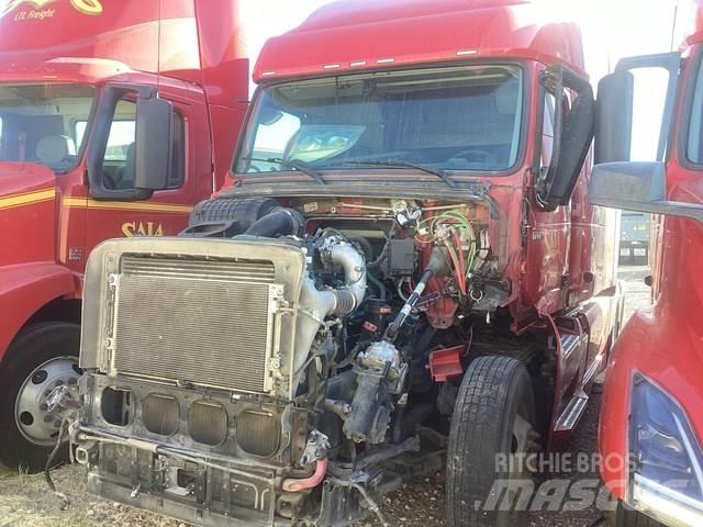 Volvo VNL 曳引機組件