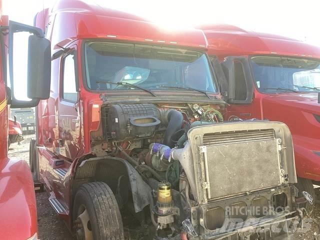 Volvo VNL 曳引機組件
