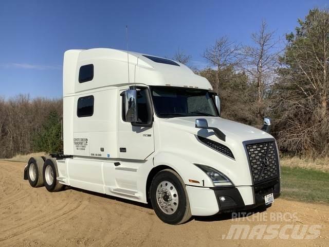 Volvo VNL 曳引機組件