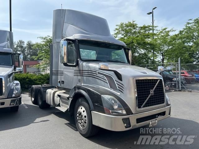 Volvo VNL 曳引機組件