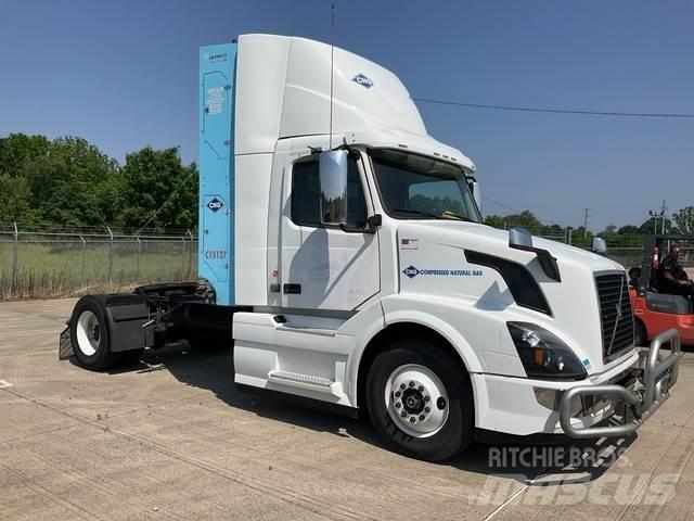 Volvo VNL 曳引機組件