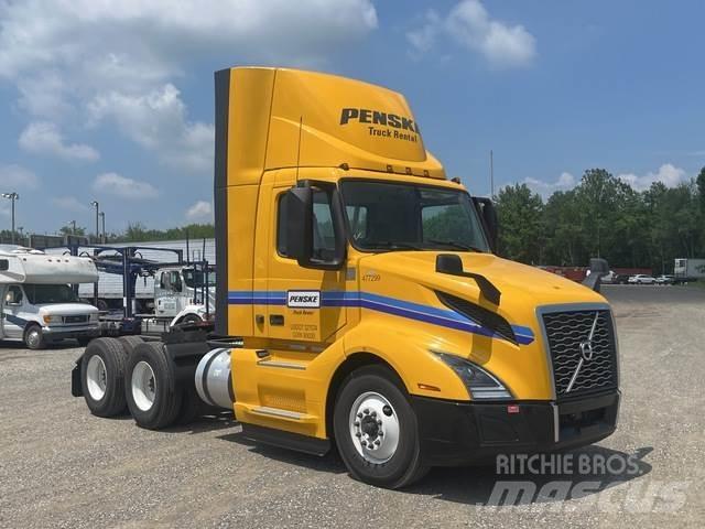 Volvo VNL 曳引機組件