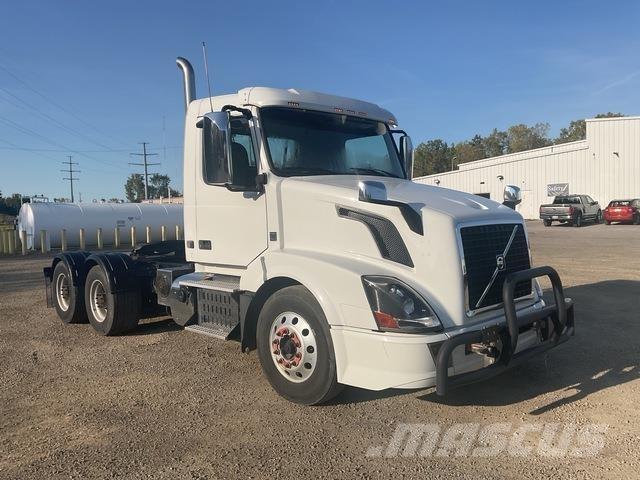 Volvo VNL 曳引機組件