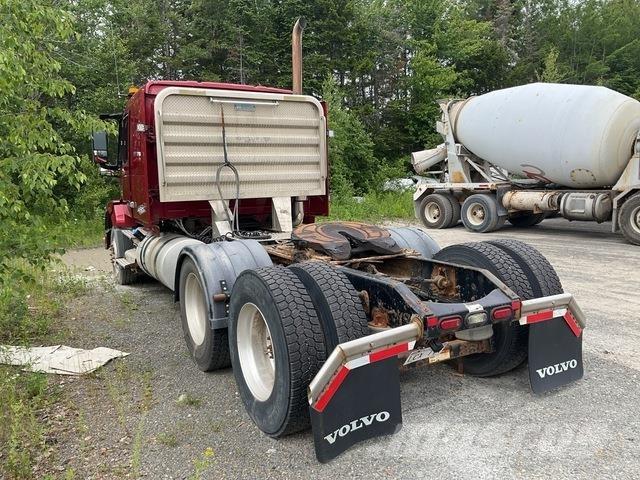 Volvo VNL 曳引機組件