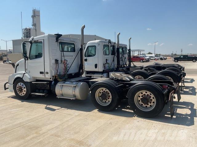 Volvo VNL 曳引機組件