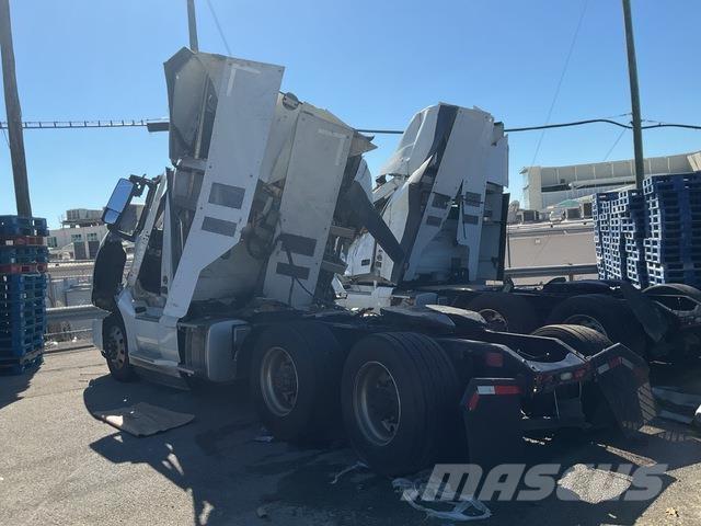 Volvo VNL 曳引機組件