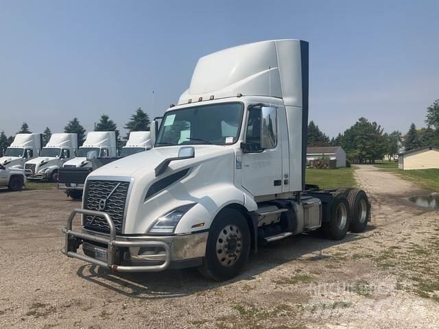 Volvo VNL 300 曳引機組件