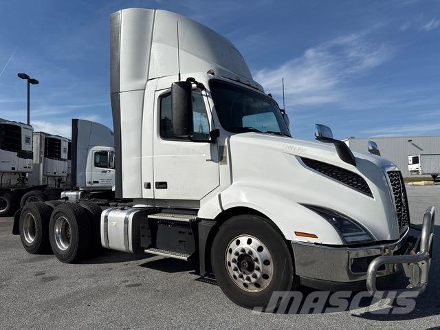 Volvo VNL 300 曳引機組件