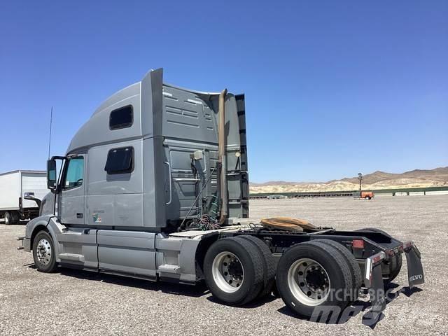 Volvo VNL64780 曳引機組件