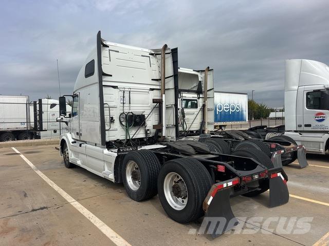 Volvo VNL64T 曳引機組件