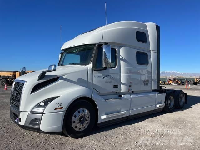 Volvo VNL860 曳引機組件