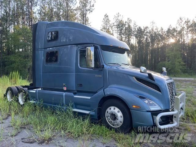 Volvo VNL860 曳引機組件