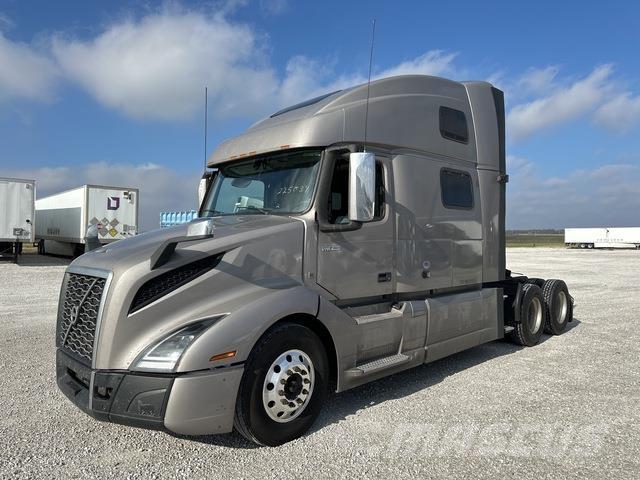 Volvo VNL860 曳引機組件