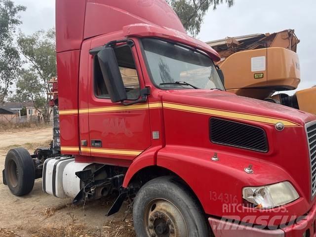 Volvo VNM 曳引機組件