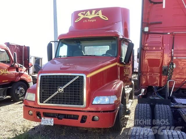 Volvo VNM 曳引機組件