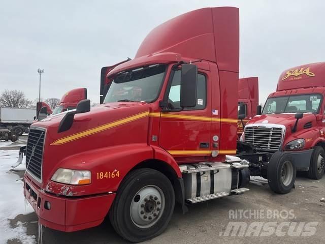 Volvo VNM 曳引機組件