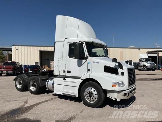 Volvo VNM 曳引機組件