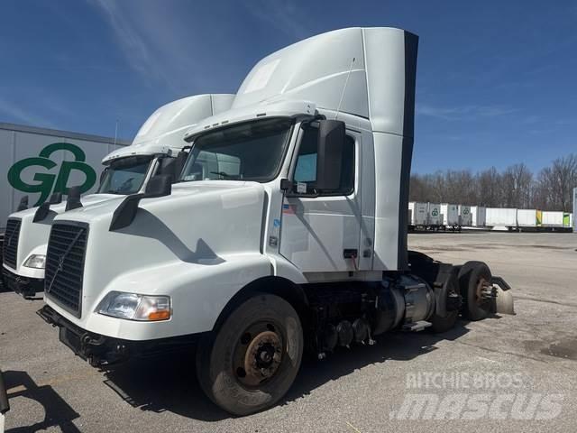 Volvo VNM 曳引機組件
