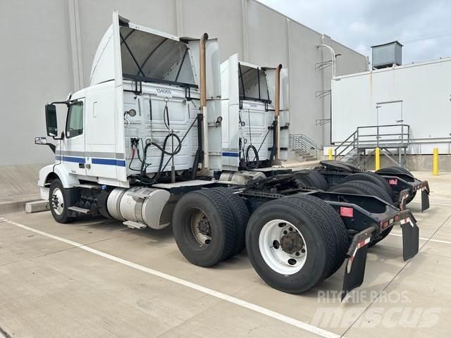 Volvo VNM 曳引機組件