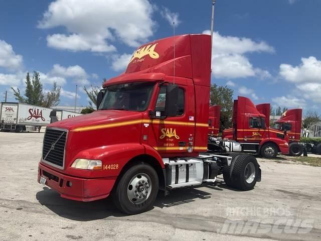 Volvo VNM 曳引機組件