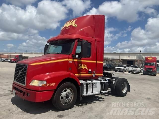 Volvo VNM 曳引機組件