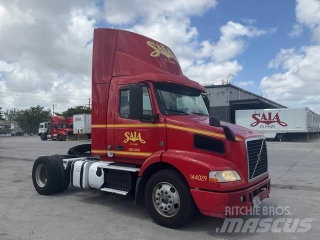 Volvo VNM 曳引機組件