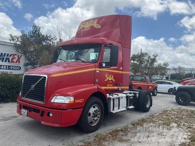 Volvo VNM 曳引機組件
