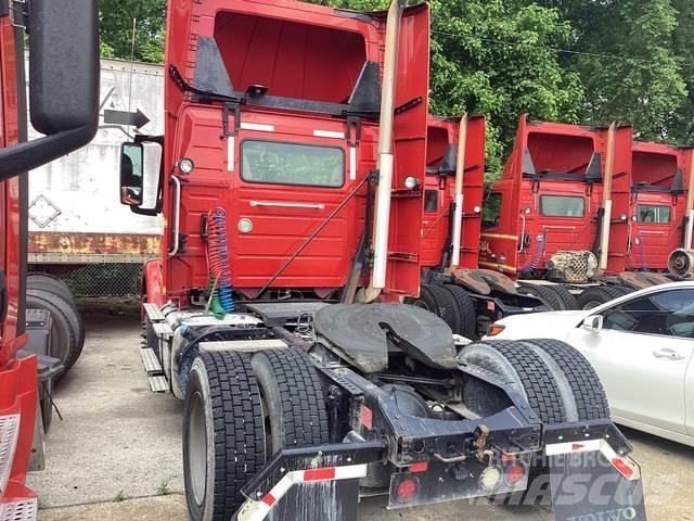 Volvo VNM 曳引機組件