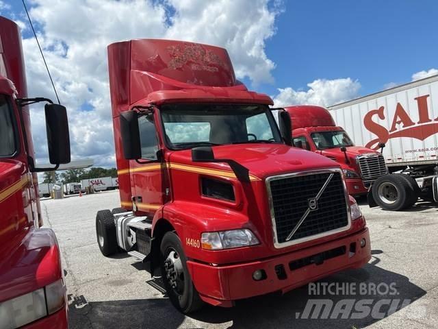 Volvo VNM 曳引機組件