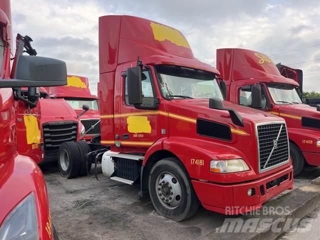 Volvo VNM 曳引機組件