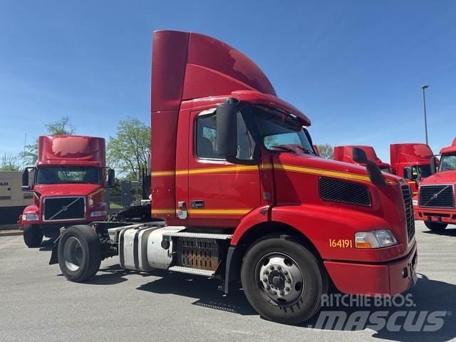 Volvo VNM 曳引機組件
