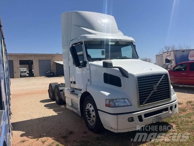 Volvo VNM 曳引機組件