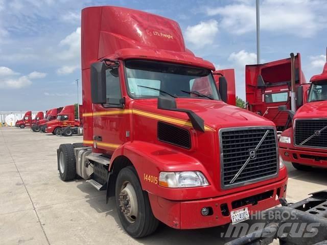Volvo VNM 曳引機組件