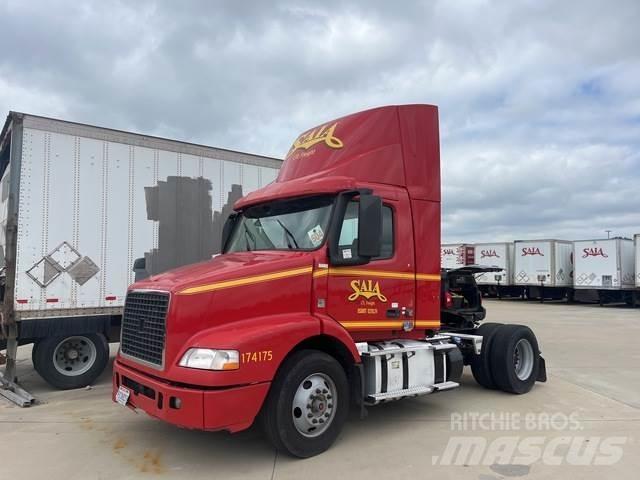 Volvo VNM 曳引機組件