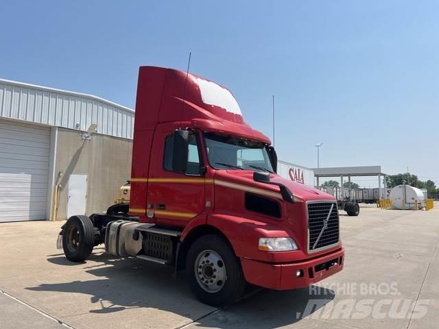 Volvo VNM 曳引機組件