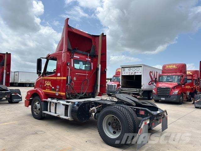 Volvo VNM 曳引機組件