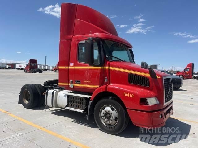 Volvo VNM 曳引機組件