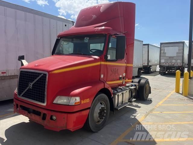 Volvo VNM 曳引機組件