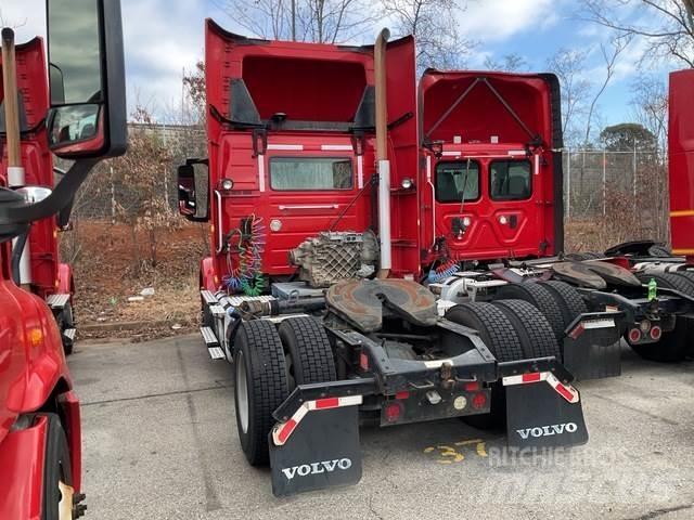 Volvo VNM42T 曳引機組件