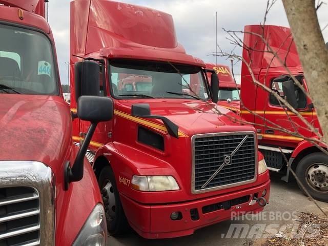Volvo VNM42T 曳引機組件