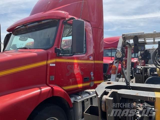 Volvo VNM42T 曳引機組件