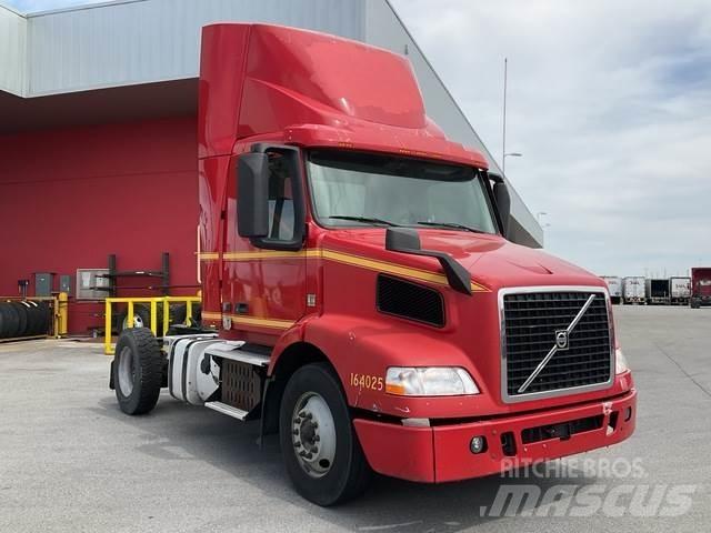 Volvo VNM42T 曳引機組件