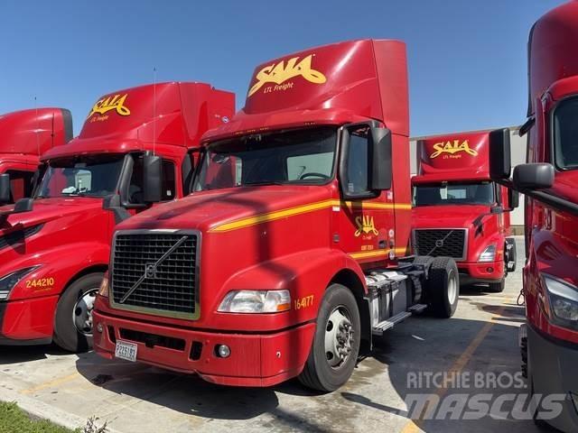 Volvo VNM42T 曳引機組件