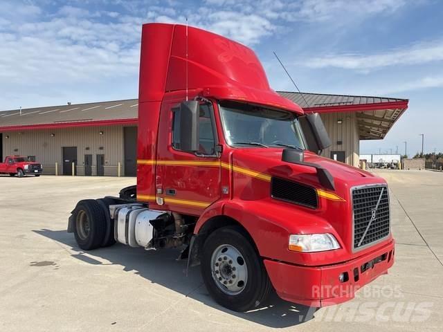 Volvo VNM42T 曳引機組件
