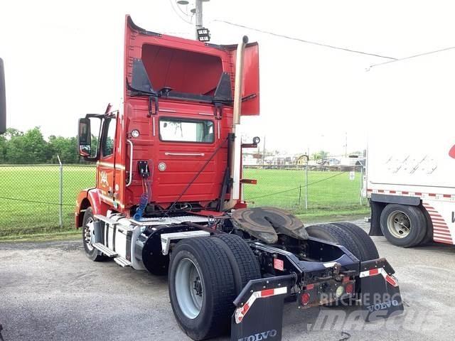 Volvo VNM42T 曳引機組件