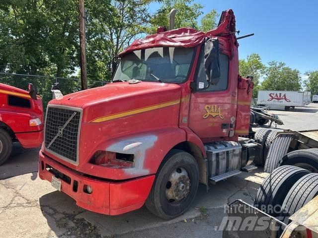 Volvo VNM42T 曳引機組件