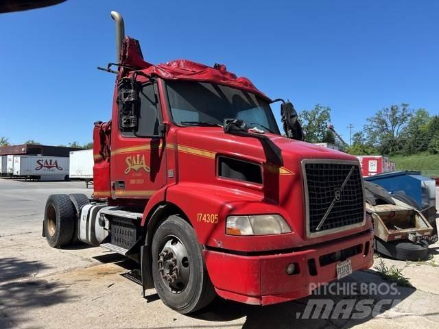 Volvo VNM42T 曳引機組件