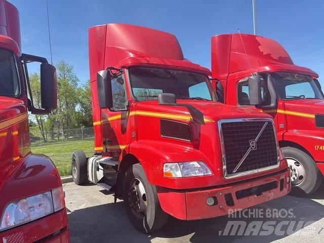 Volvo VNM42T 曳引機組件