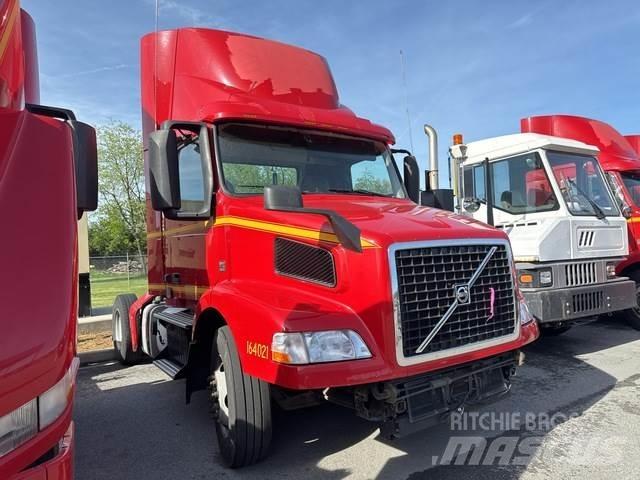 Volvo VNM42T 曳引機組件
