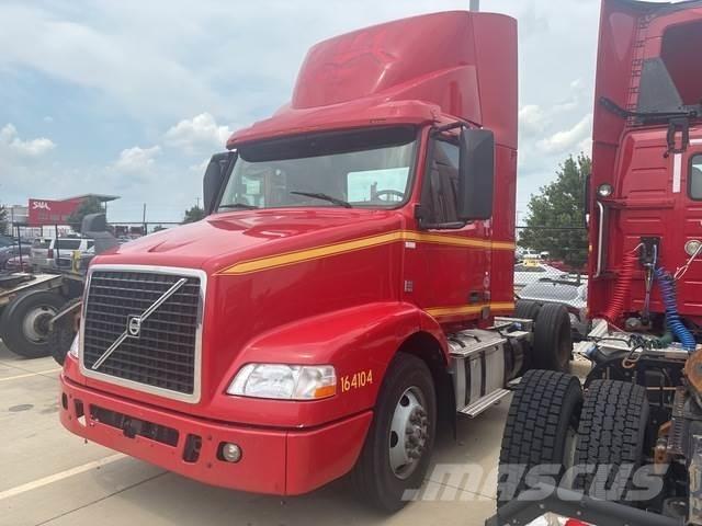 Volvo VNM42T 曳引機組件
